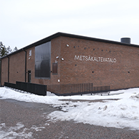 lastenkammarin rakennuksen julkisivu